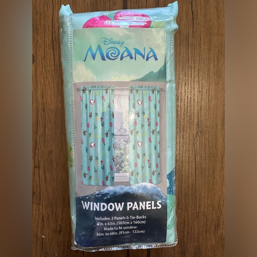 Moana Curtains BN